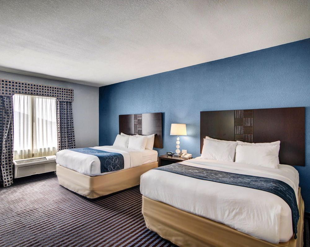 Hotel 6-mineral Wells, Tx 2*