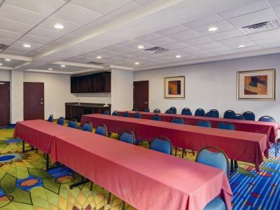 Hotel 6-mineral Wells, Tx