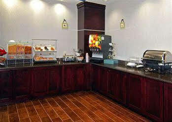 Hotel 6-mineral Wells, Tx